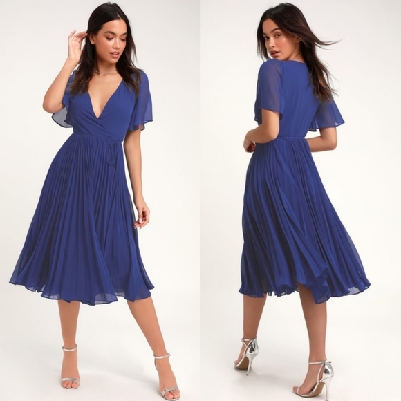 Lulus Dresses & Skirts - Lulu's Pleats To Meet You Pleated Midi Wrap Dress